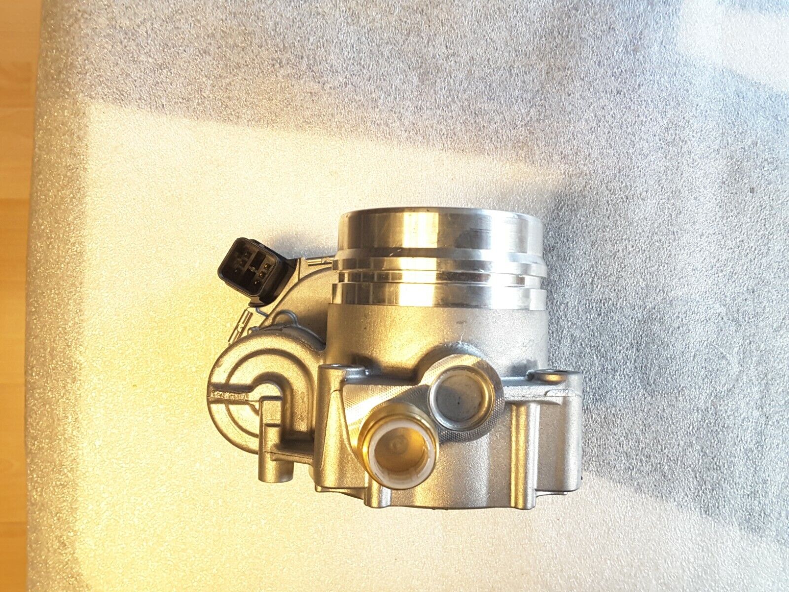 Throttle body B129 BMW F-Series 13.54-7588625 – 04, A2C83786800,VDO 1354758862504