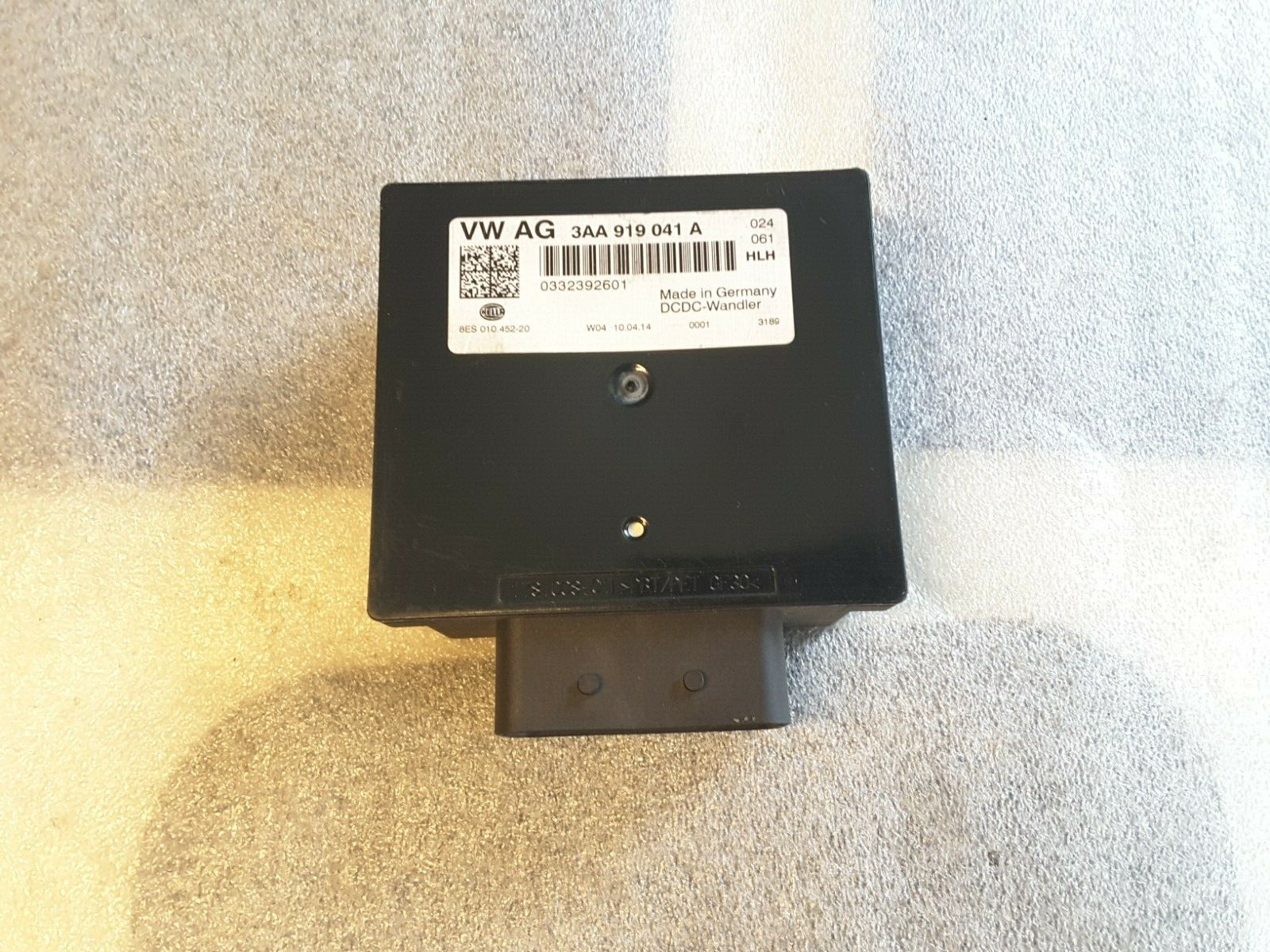 Voltage stabilizer DCDC converter Altea 5P Original VW 3AA919041A New.