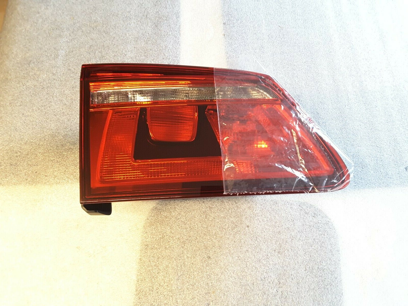 Rear light inside left original VW Golf Sportsvan 510945093J