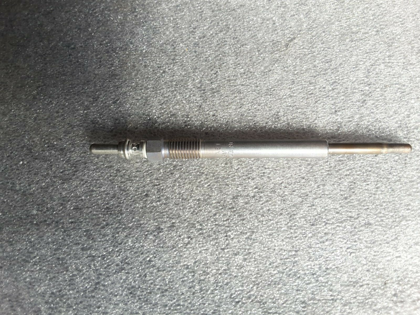 Glow plug original Hidria for AUDI CITROEN FORD MAZDA OPEL PEUGEOT VOLVO NEW.