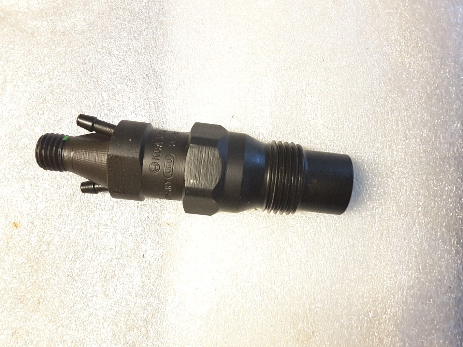 Injector nozzle Mercedes Bosch KCA30S44, HRD476 NEW.