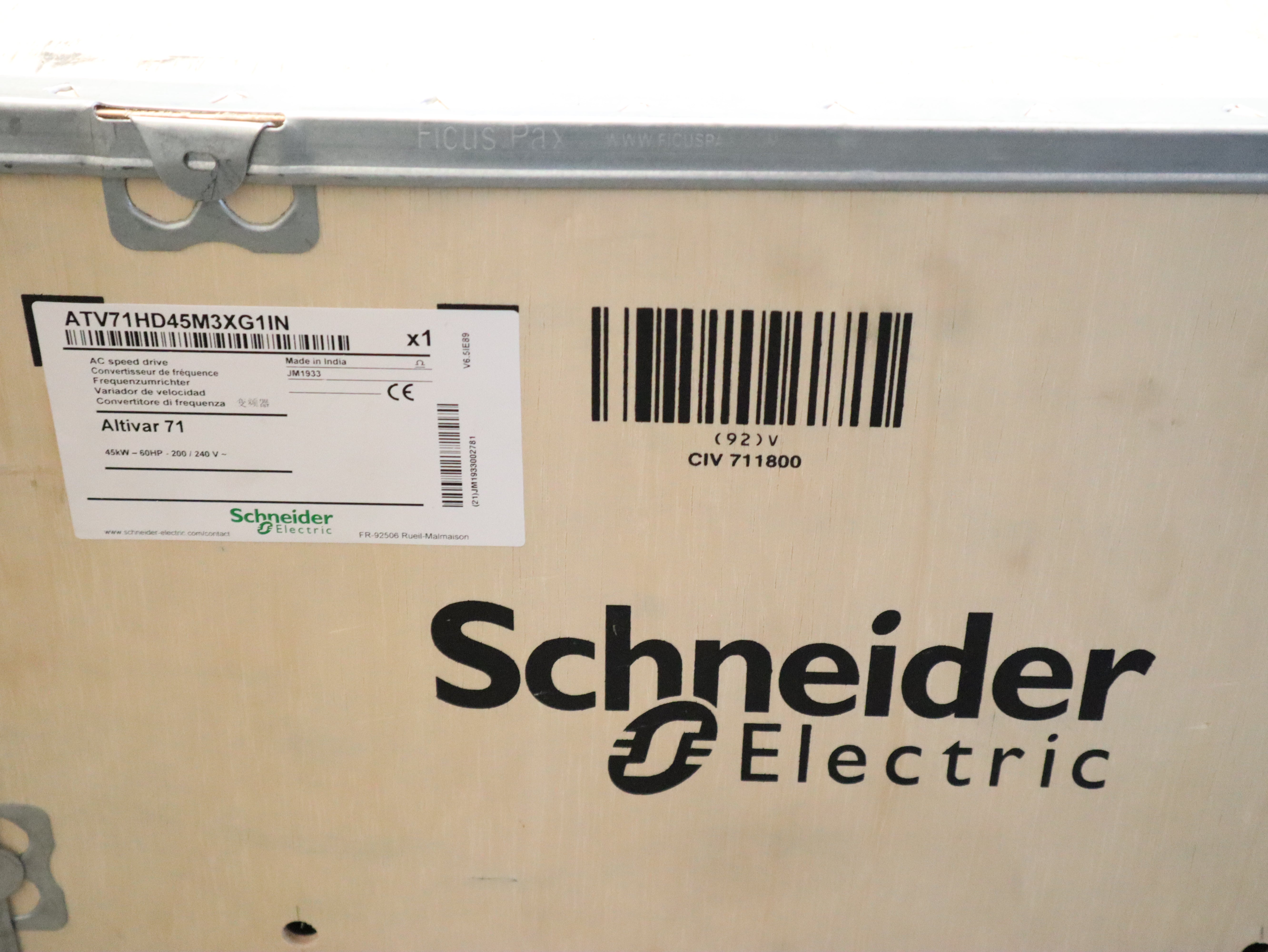 Schneider Electric Frequenzumrichter Altivar 71, ATV71HD45M3XG1IN, 45KW NEW