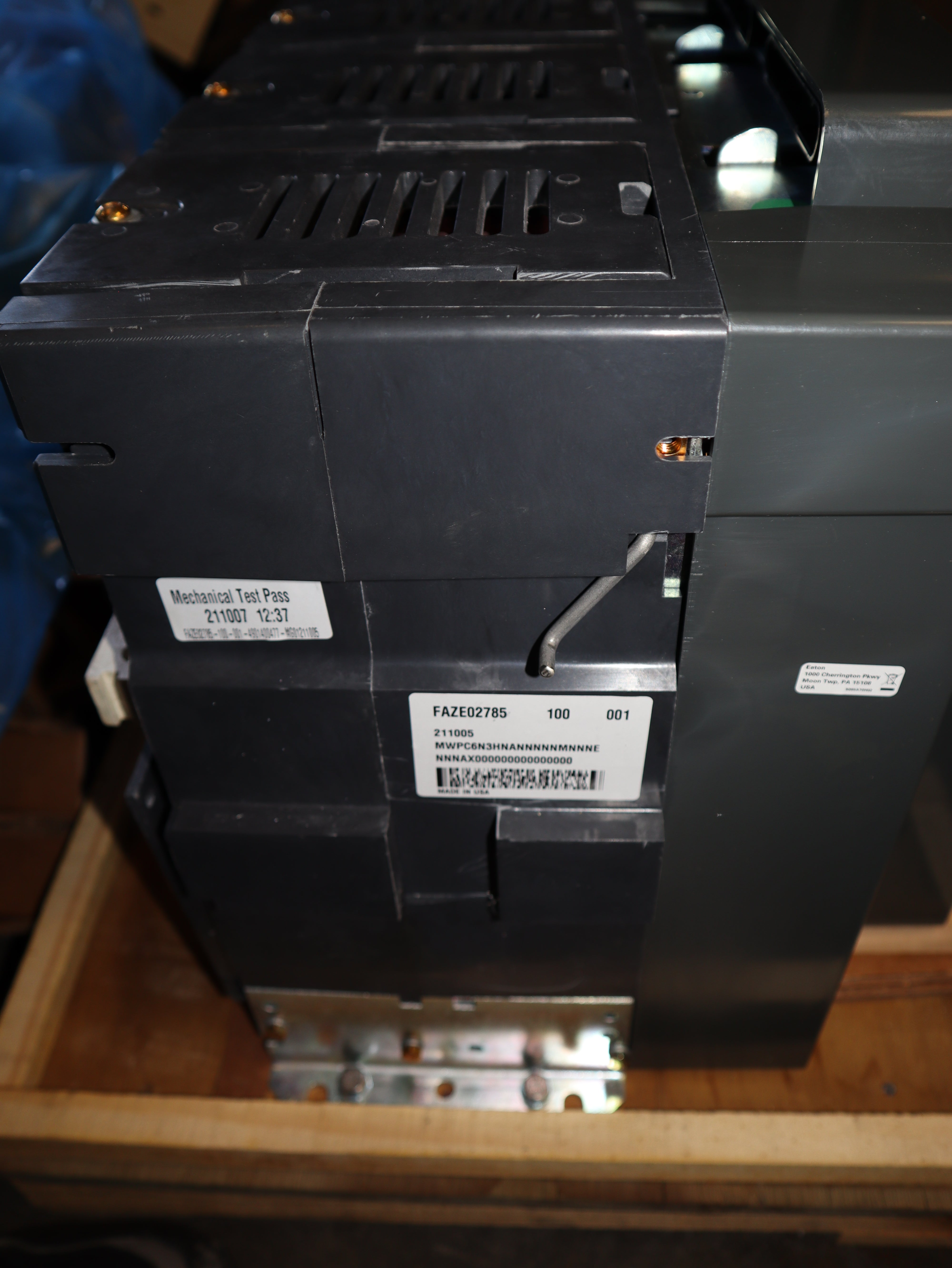 Eaton Leistungsschalter MWPC6N3HN Circuit breaker 6000A MWPC6N, FAZE02785 NEW