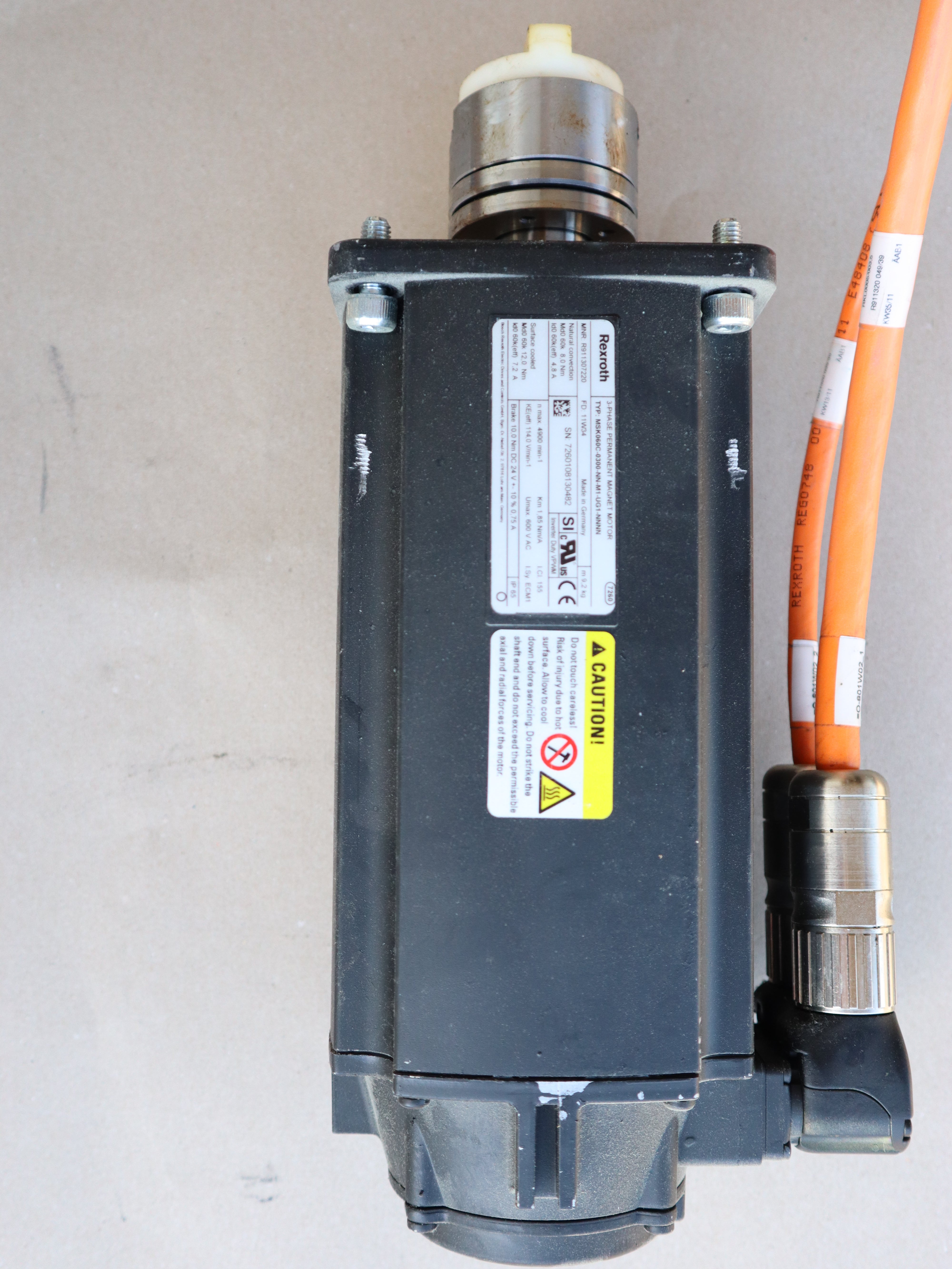 Rexroth 3-PH Permanent Magnet Motor MSK060C-0300-NN-M1-UG1-NNNN Gebraucht